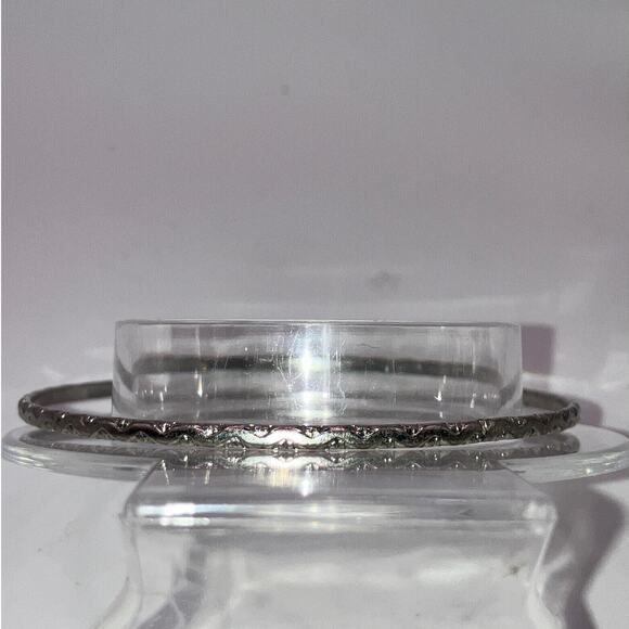 Thin Silver-Tone Raised Textured Pattern 2.75" Bangle! - Picture 2 of 5